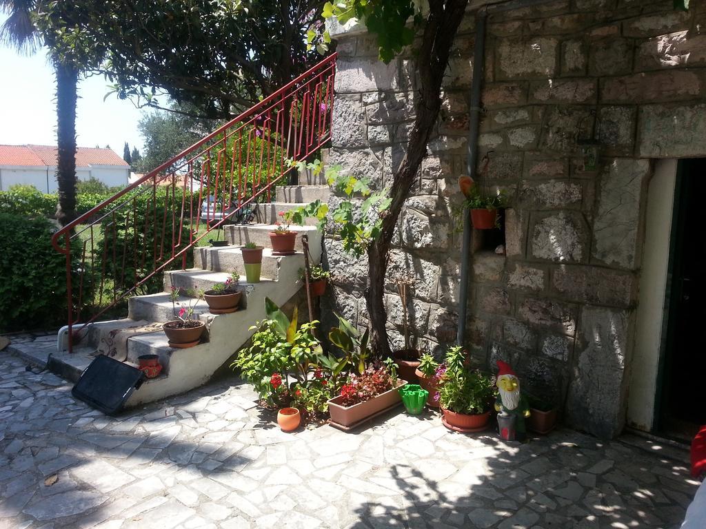 Petrovac Stone House In Buljaricaヴィラ 部屋 写真